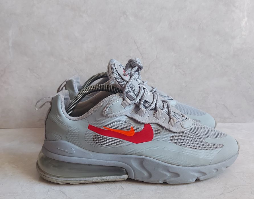 Nike Air Max 270
