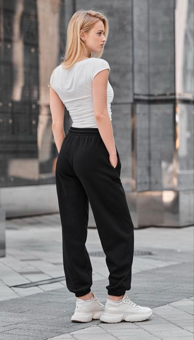 Жіночі спотривні штани джогери на флісі Staff