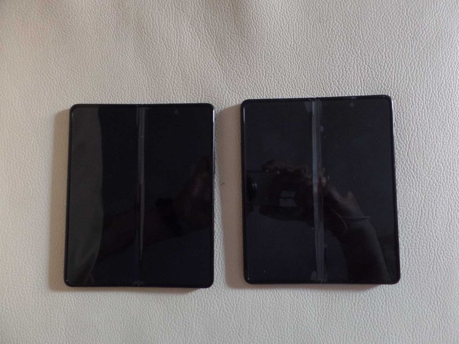 2x Samsung Galaxy Z Fold3 5G – 512GB + 256GB – Bom estado – VENDO O CONJUNTO
