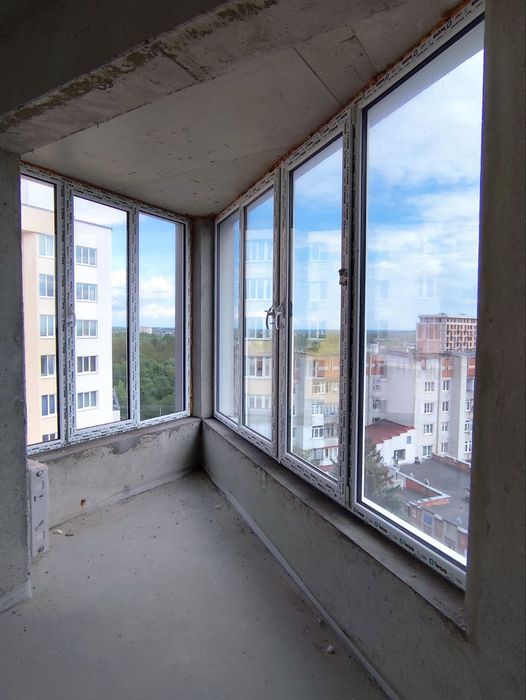 Продаж 2 кім квартири в заселеній новобудові вул. Мікльоша / Стрийська