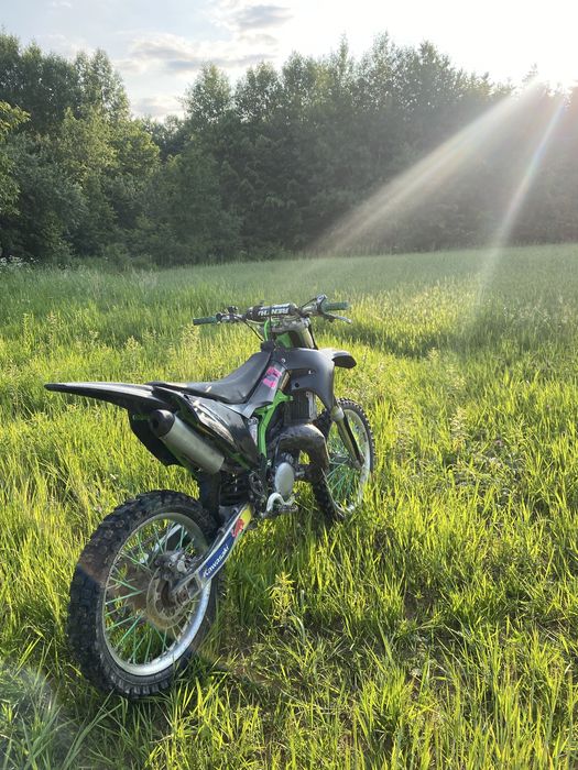 Продам Kawasaki kx 125 . 2Т