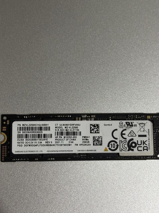 SSD NVMe M.2 256GB Samsung PM9A1 (PCIe 4.0 x4, OEM 980 Pro) В наявності є2 штук