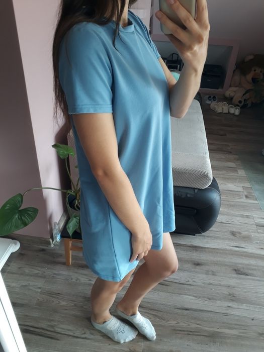 Krótka niebieska sukienka trapezowa w literę A rozmiar S/M Selfieroom