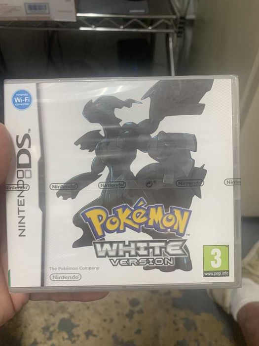 Pokemon White Version (DS) PAL selado de fábrica novo + ctt registado incluído no preço