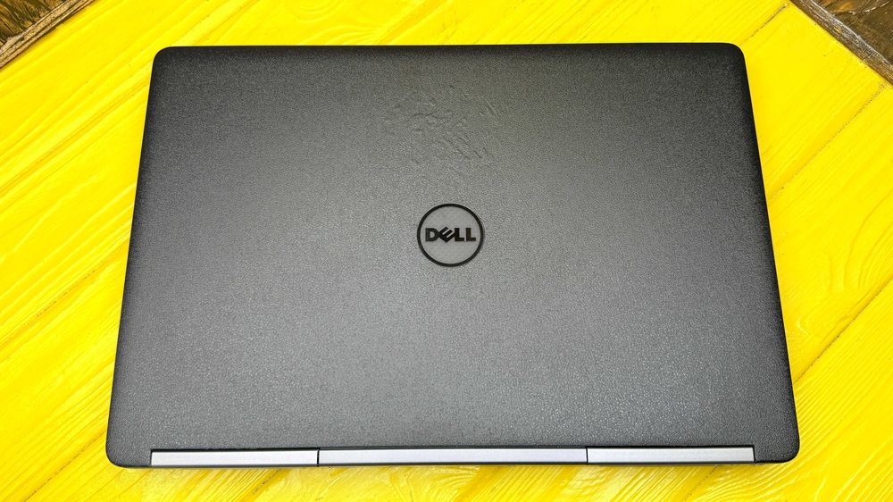 Супер Ціна! Ноутбук Для Роботи і Ігор Dell Precision 7510 /Core i7-6820HQ/Quadro M1000 2 GB