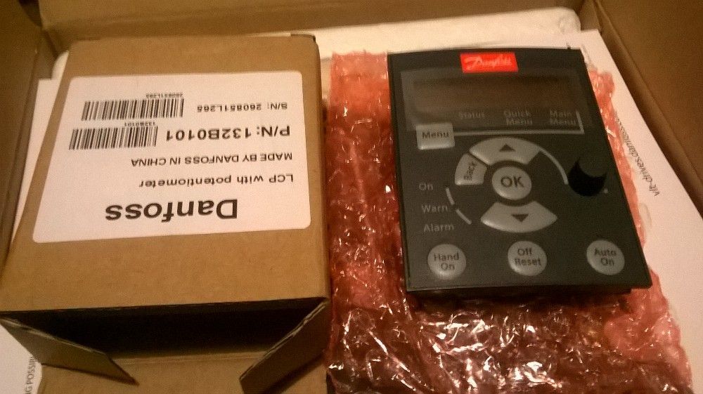 Преобразователь частоты 2,2 кВт 3 АС 380 Danfoss 132F0022