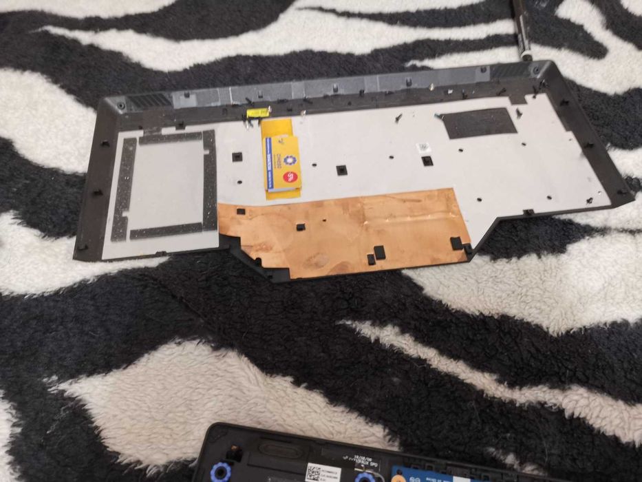 Ноутбук Lenovo Legion Y540-17IRH 81Q40035PB_17.3_I7_GTX1660Ti_разборка