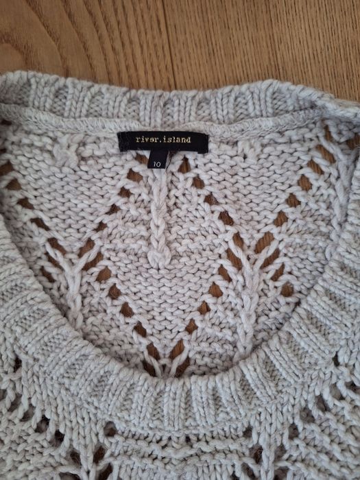 Beżowy, kremowy mięsisty sweter River Island S na M