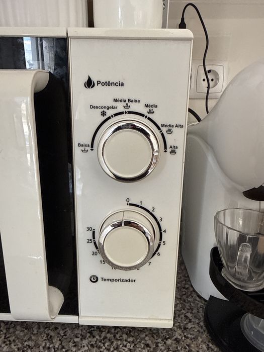 Microondas Beltax 1400wt