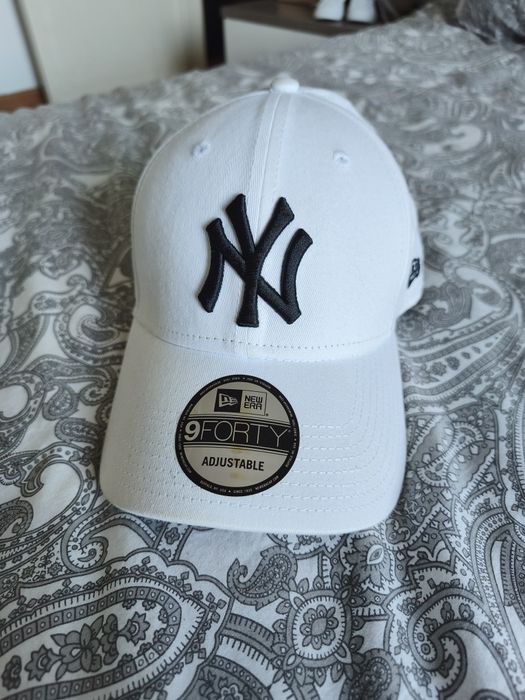 Boné New York branco