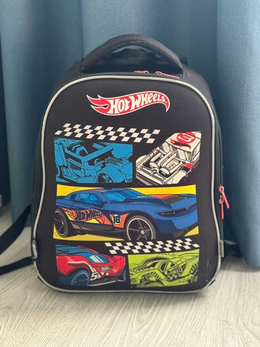Рюкзак шкільний каркасний "Kite Education Hot Wheels" (ортопедичний)