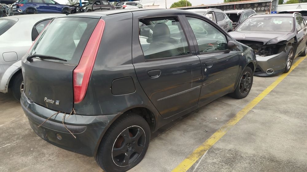 Para peças FIAT Punto (188_)