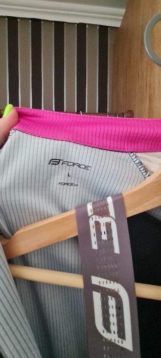 Equipamento mulher ciclismo