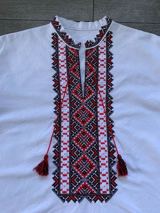 Чоловіча вишиванка сорочка