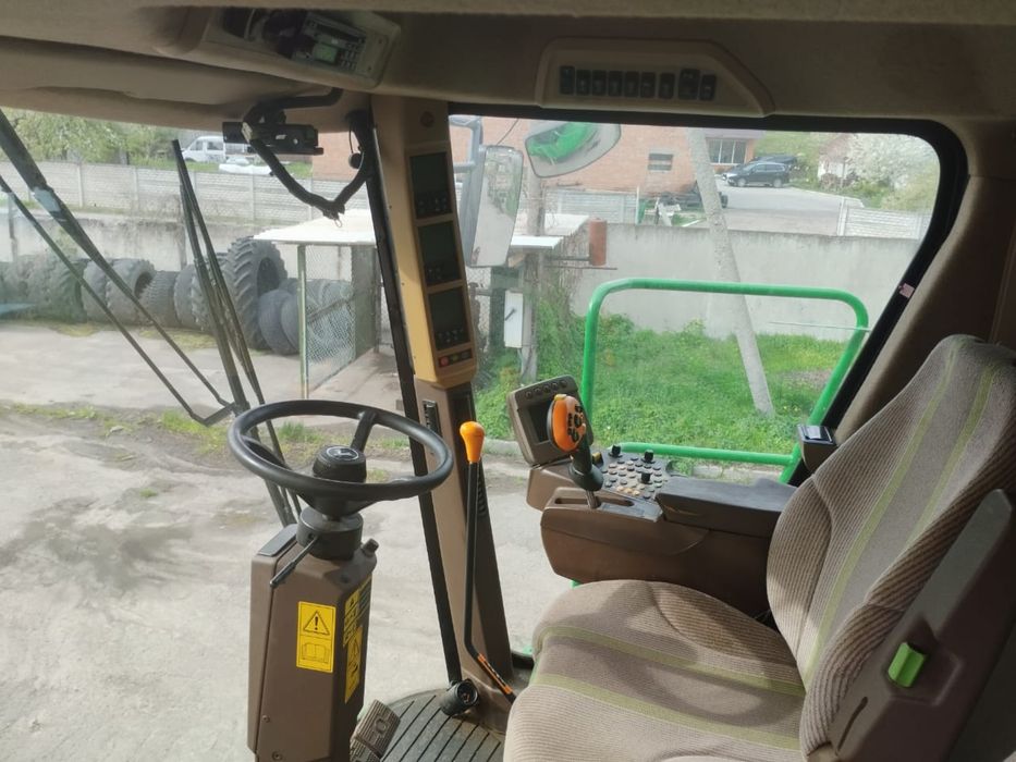 Комбайн John Deere S690i 2011 Продаж