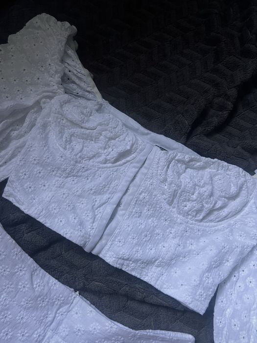 Білий літній костюм М