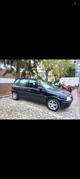 Opel corsa 1.4 i full estras AC