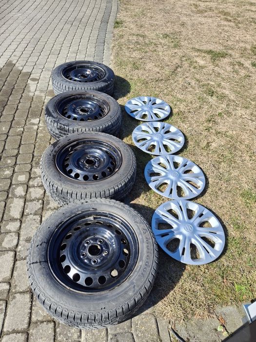 Koła felgi z oponami Matador Nordicca 205 60 R16 + kołpaki Suzuki