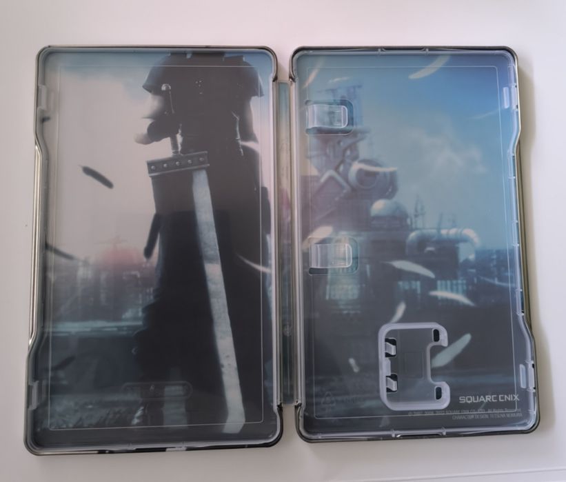 Steelbook Final Fantasy VII