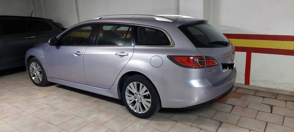 MAZDA 6 SW MZR-CD 2.0 EXCLUSIVE PLUS - Em muito bom estado