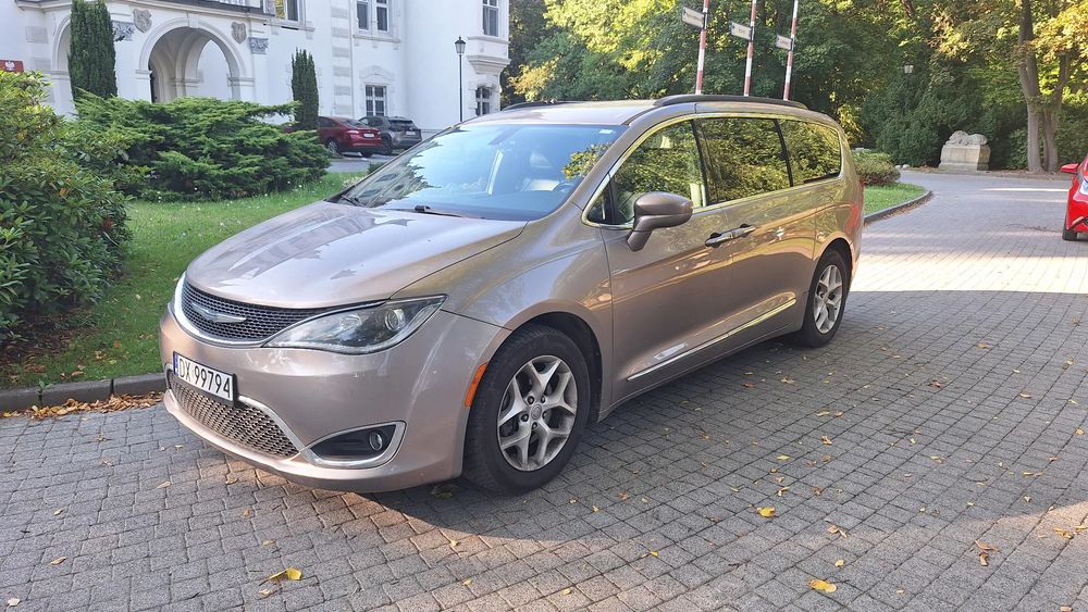 Chrysler Pacifica