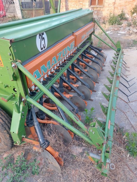 Сівалка дискова Amazone D8