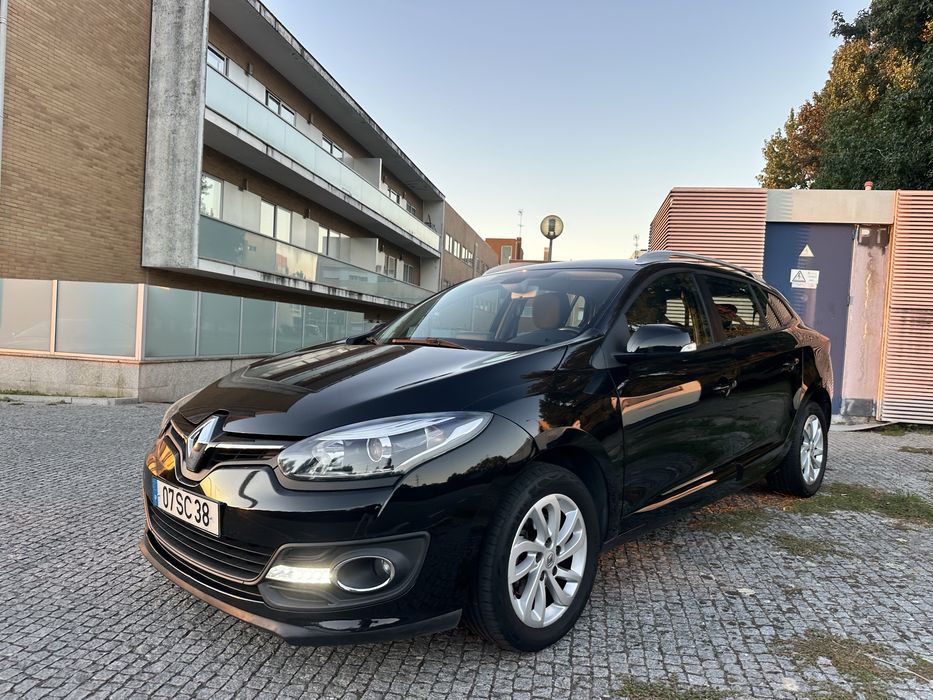Renault Megane Sport Tourer 1.5DCI — photo 2