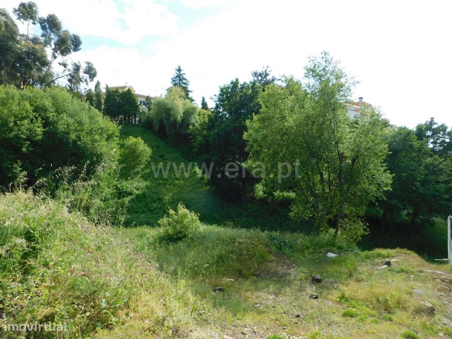 Terreno Urbano / Seia, Seia, São Romão e Lapa dos Dinheiros