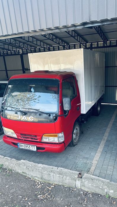 Продам Jac, грузаподемность 3т., с 2-мя бочками