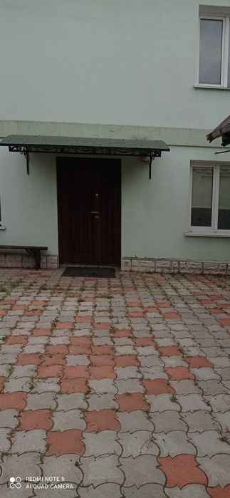 Продам окремостоячий будинок