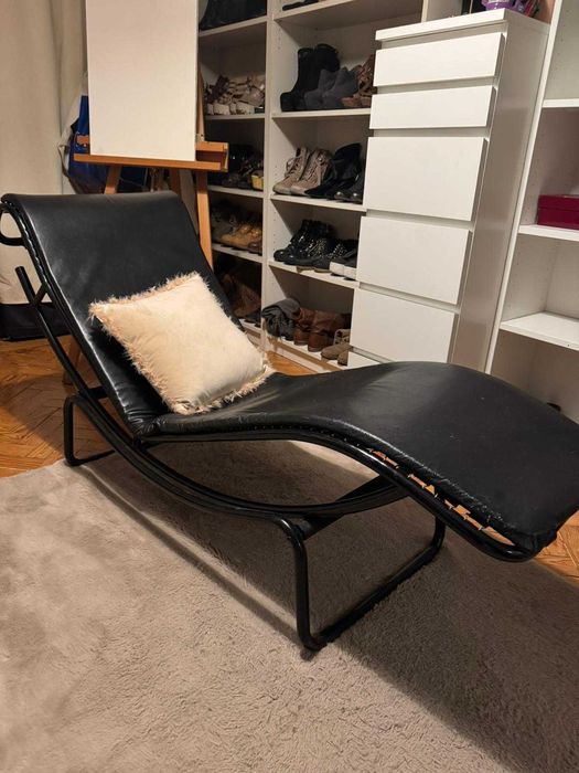 Cadeira Chaise longue preta