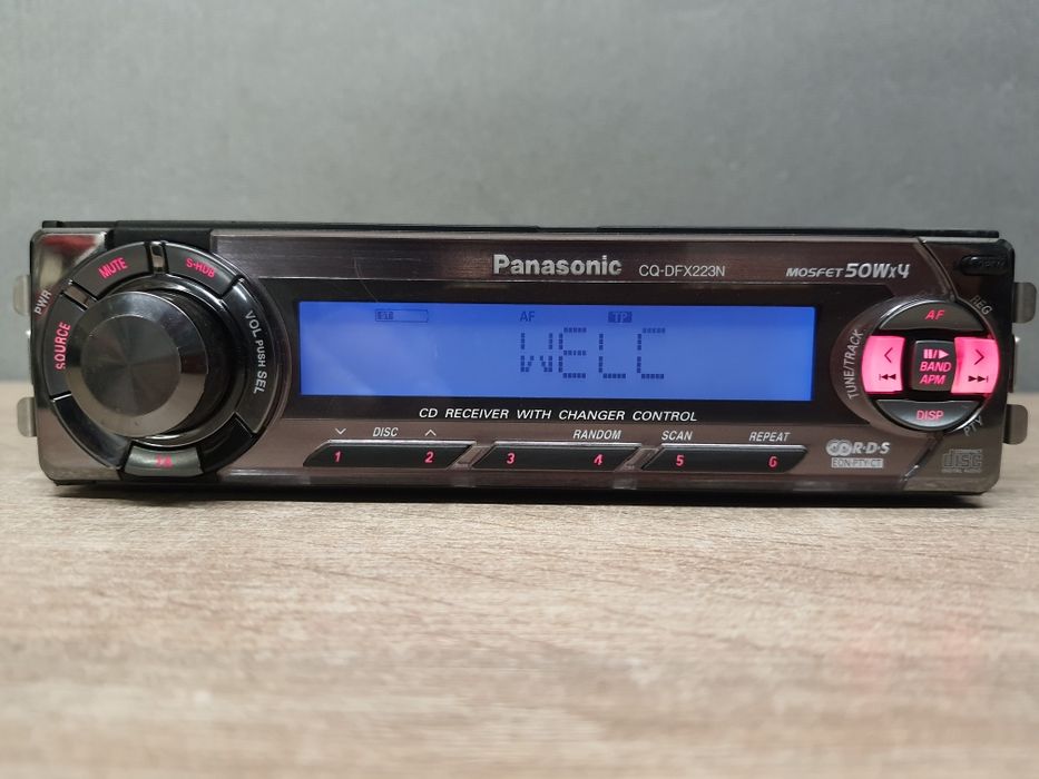 Radio samochodwe Panasonic CQ-DFX223N CD RCA Volkswagen VW Passat Golf