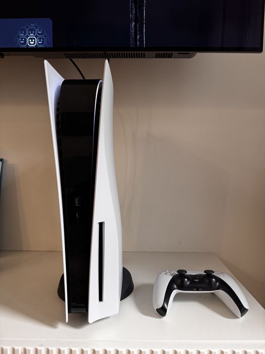 PS5 Fat z napędem / Playstation 5 Napęd 825GB / B Chassis