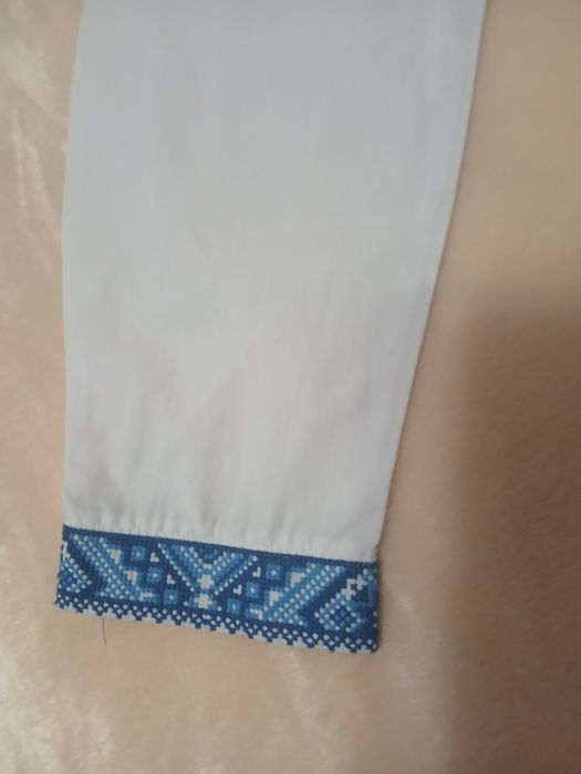 Продам вишиванку