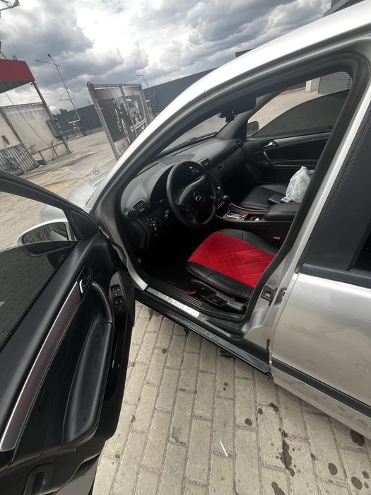 Мерседес 2,2дизель w203