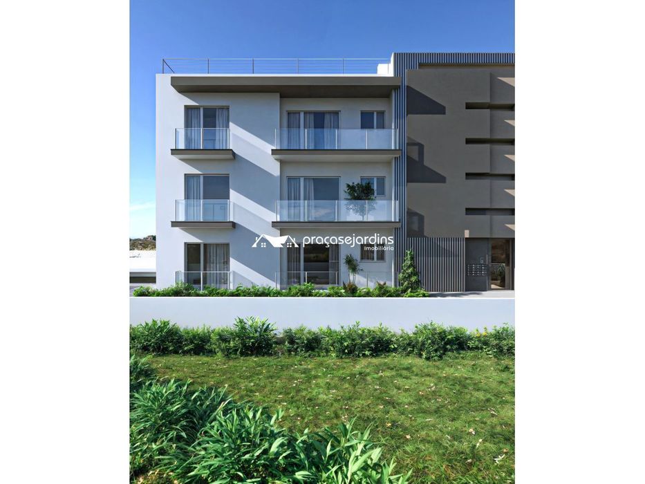Apartamento T2 novo com arquitectura contemporânea