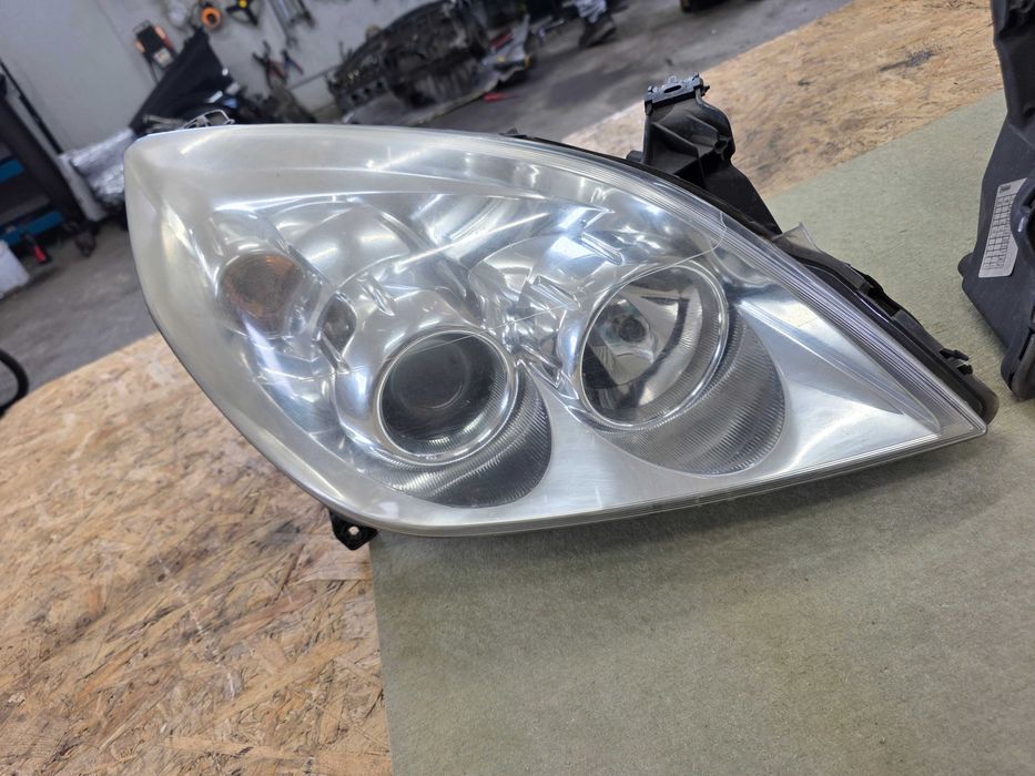 lampa lamy przód przednie Opel Vectra C lift Europa 07rok oryginalne