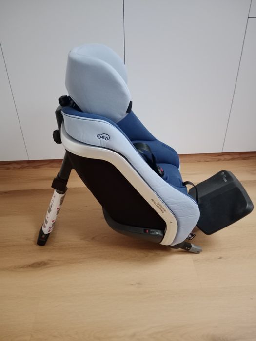 Foteliki samochodowe