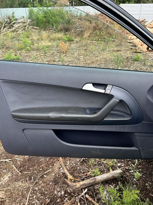 Audi A3 8P 2004 rok części wszystkie części potrzebujesz coś dzwoń lakier LZ5J