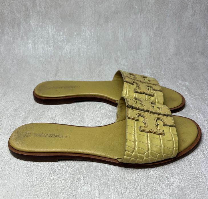Шльопанці Tory Burch