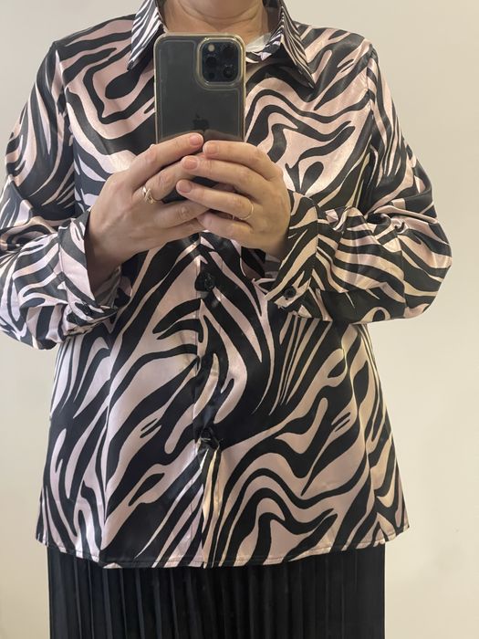 Жіноча елегантна блуза