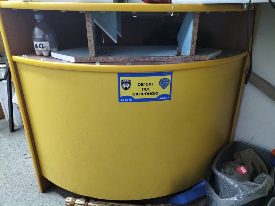 Продам вітрину для ювелірних виробів або дрібних товарів