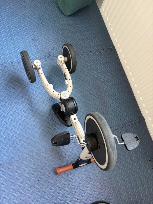 Велосипед-біговел 3 в 1 Kinderkraft 4Trike Silver Grey
