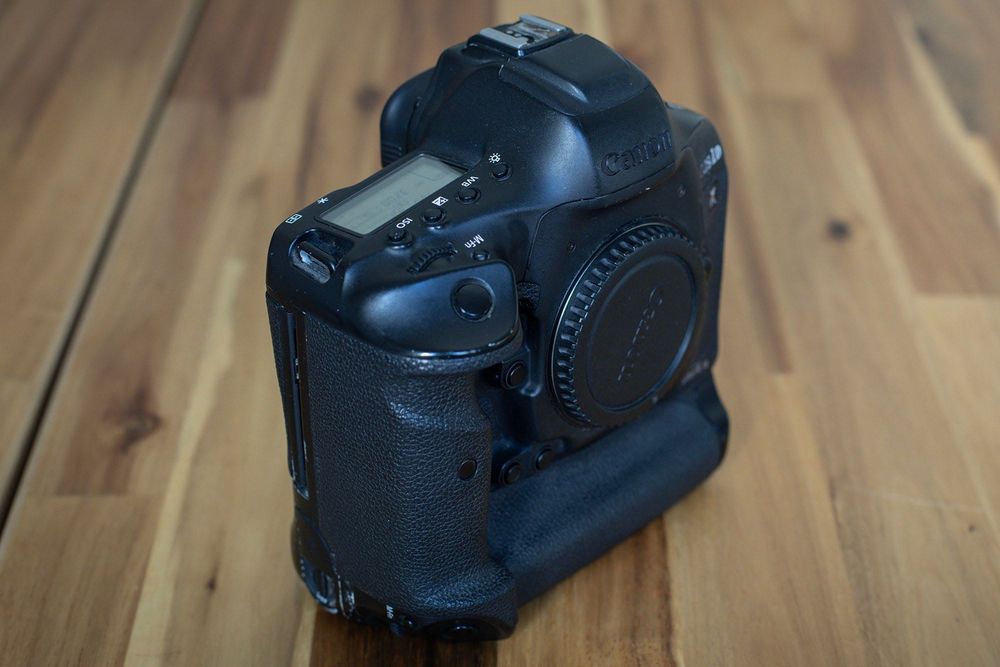 Canon EOS-1D X Mark II