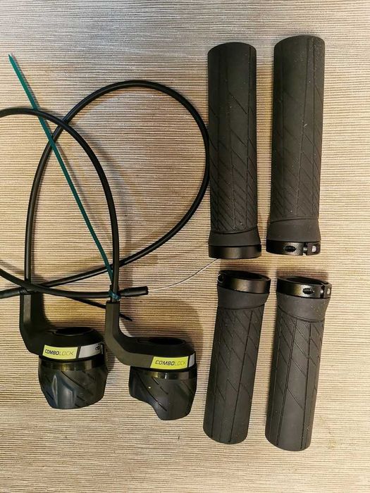 Manetka blokady amortyzatora Comboloc Rockrider z linką i gripami