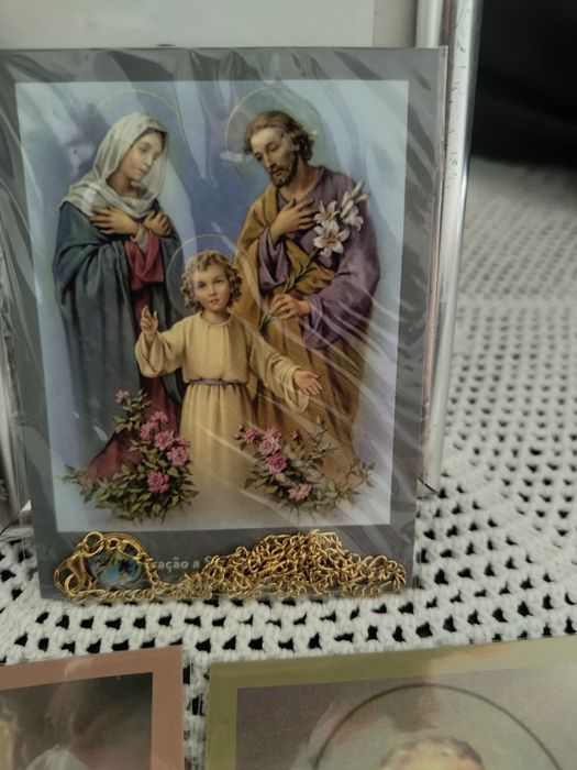 Vendo colar que dá para personalizar com os seguintes pendentes