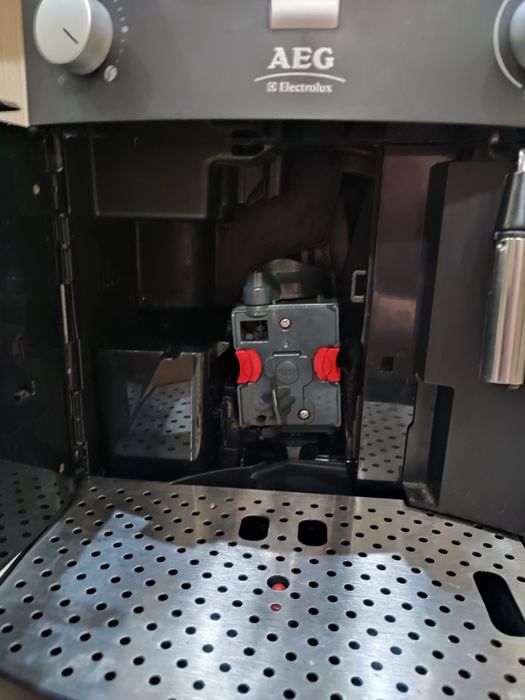 Кавомашина AEG Electrolux Caffe Silenzio