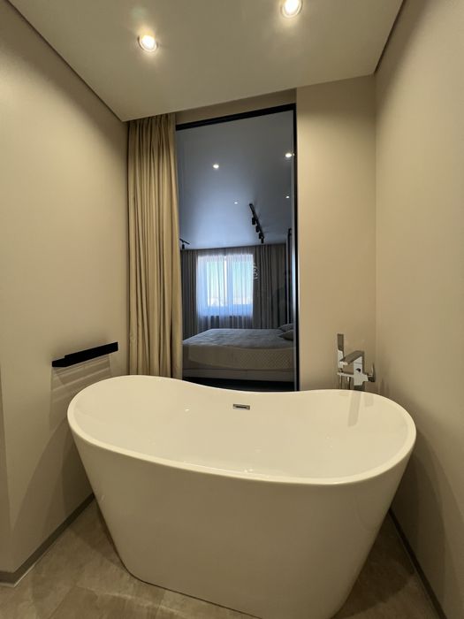 Продаж двокімнатної квартири в ЖК Преміум парк