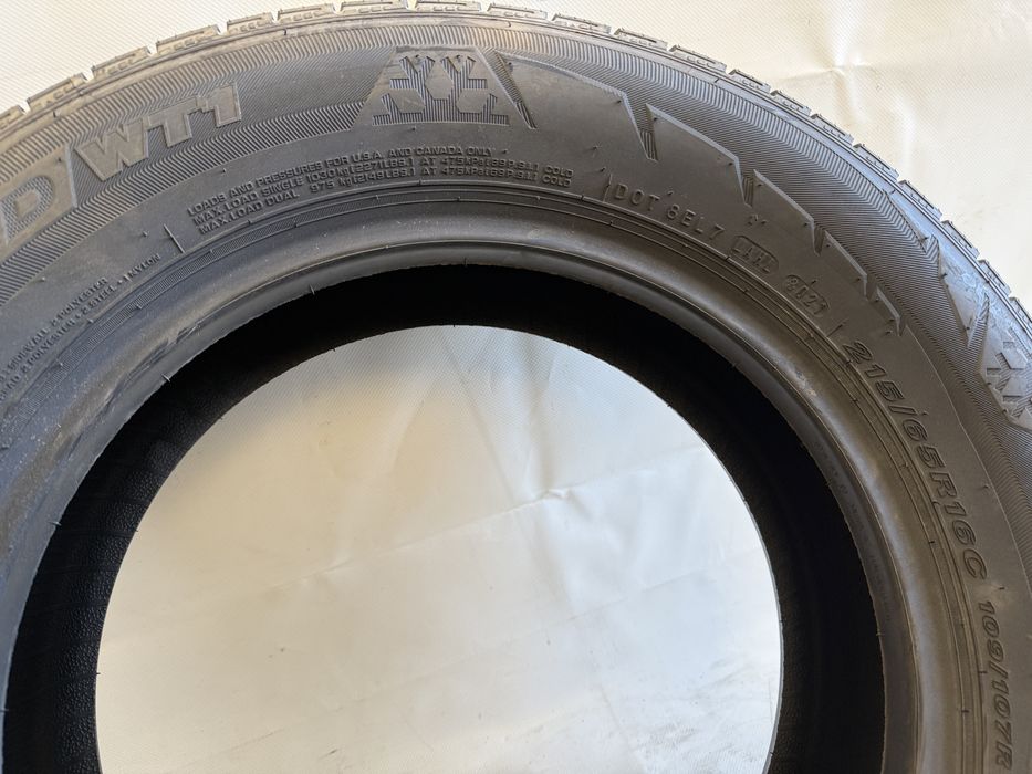 215/65/16C Nexen WinGuard WT1 109/107R