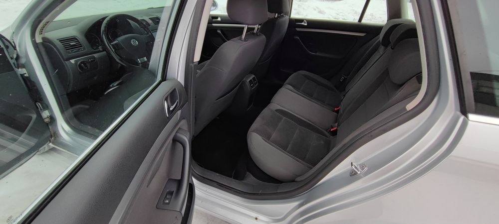 Volkswagen Golf V  2.0D 6-ст для ЗСУ